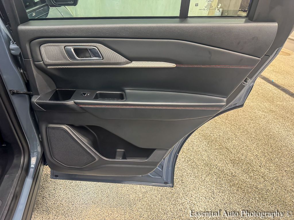 2025 FORD EXPLORER - Image 25