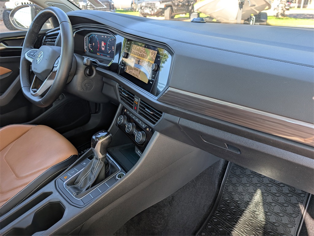 2023 Volkswagen Jetta 1.5T SEL photo 22