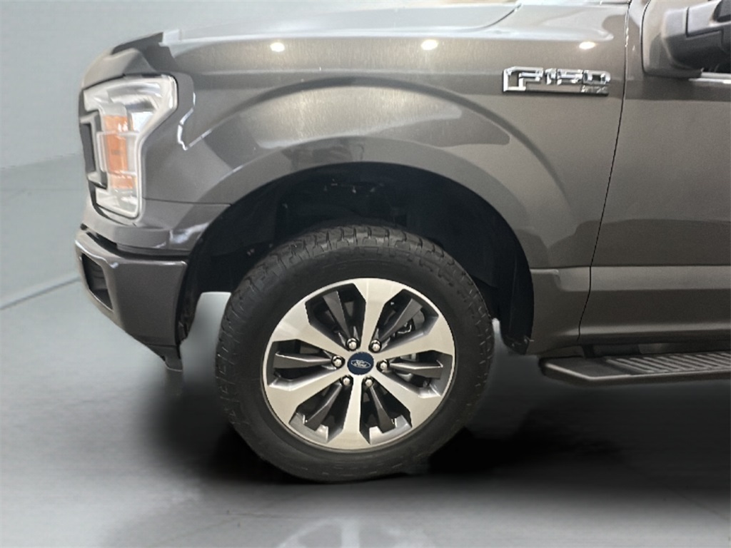 2019 Ford F-150 XL photo 20
