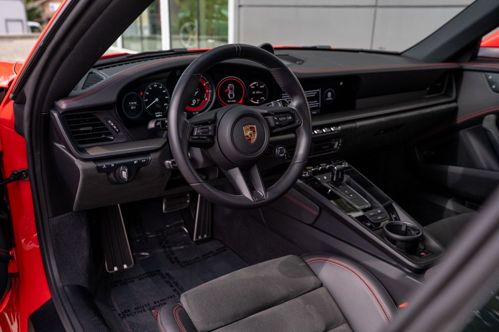 2023 Porsche 911 4 GTS photo 2