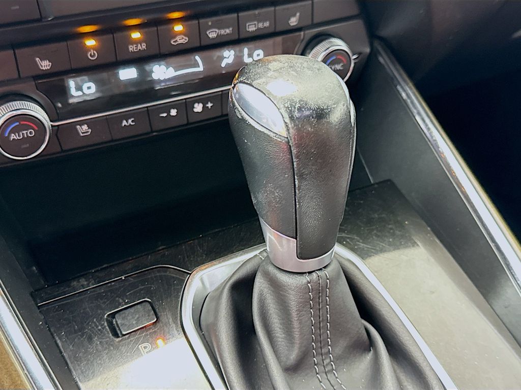 2019 Mazda CX-9 Signature photo 15