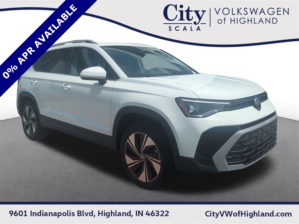 2025 Volkswagen Taos SE's photo