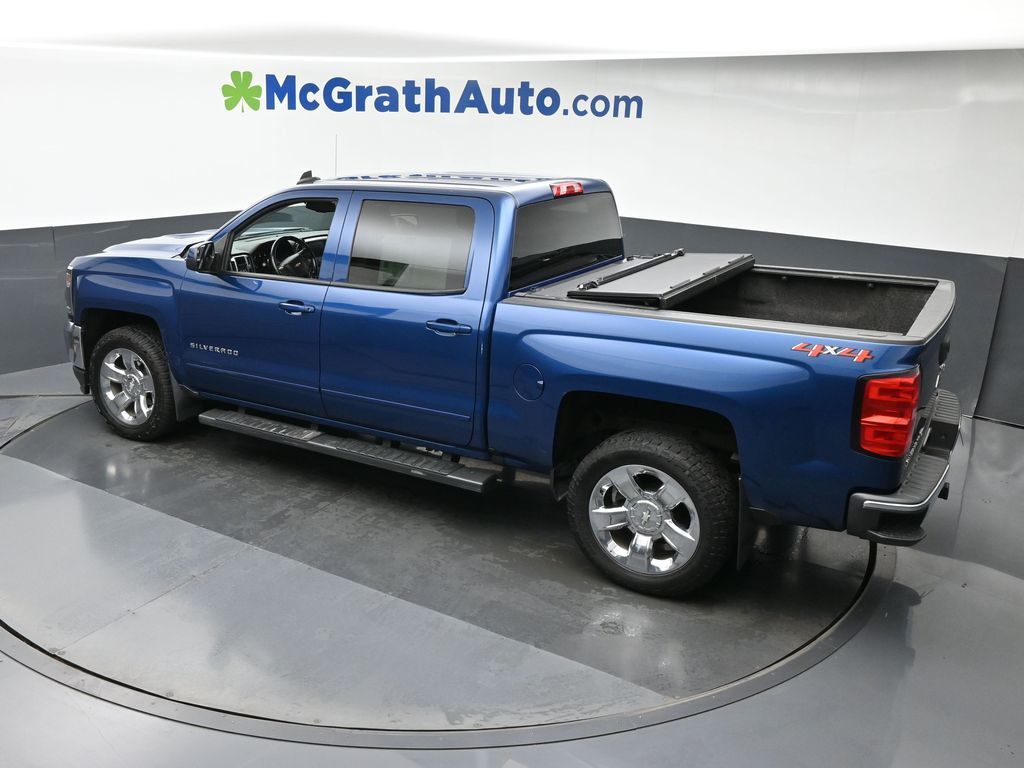 2018 Chevrolet Silverado 1500 LT photo 17