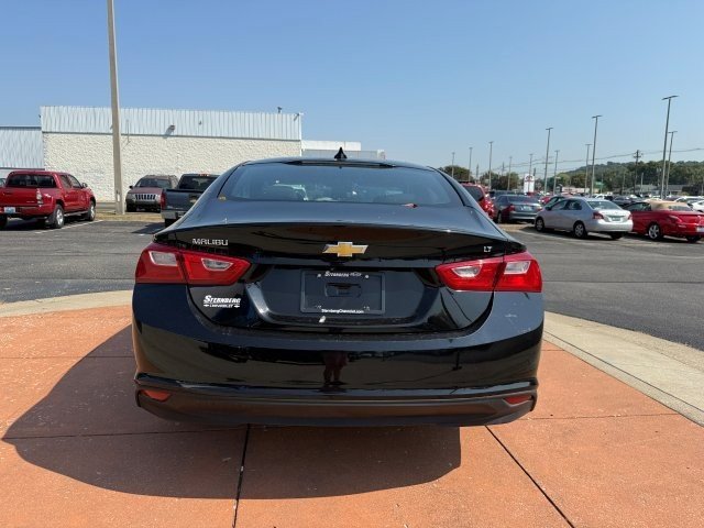 2023 Chevrolet Malibu 1LT photo 4