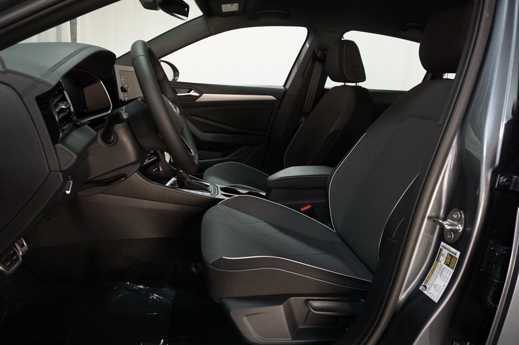 2025 Volkswagen Jetta 1.5T Sport photo 11