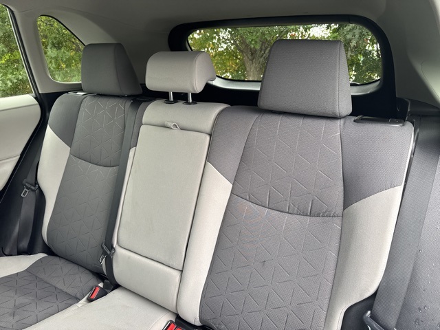 2022 Toyota RAV4 XLE photo 16