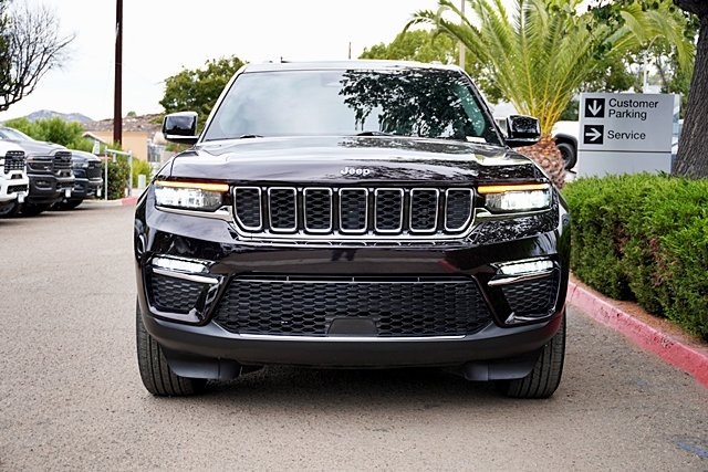 2022 Jeep Cherokee Limited 4xe photo 4