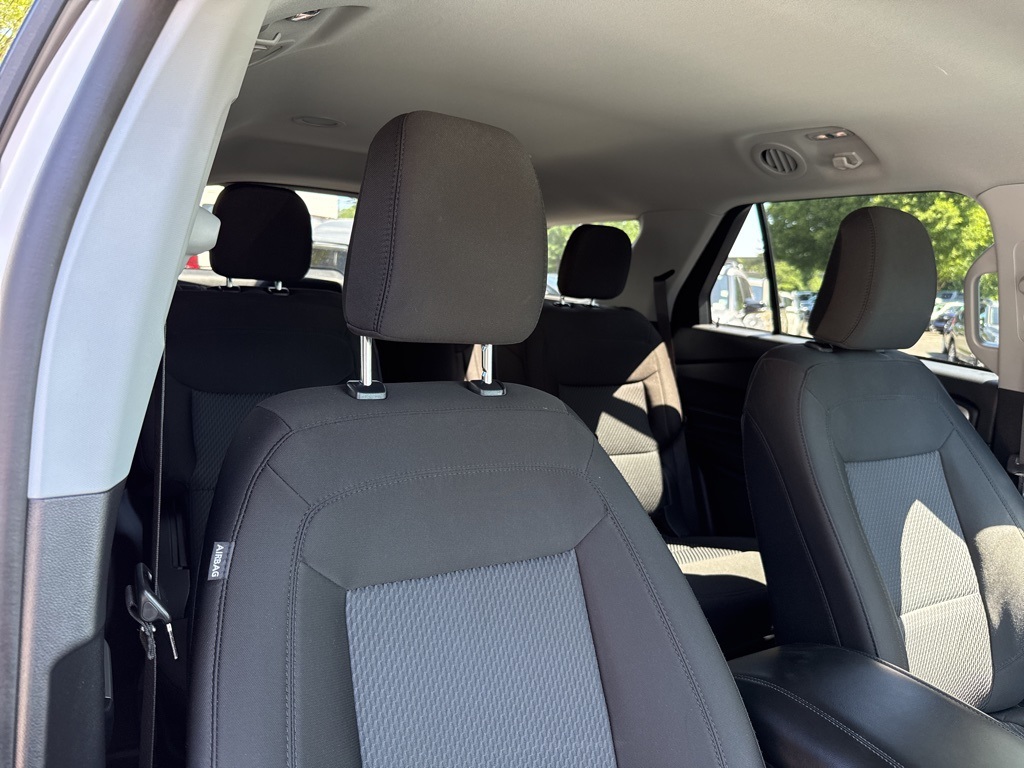 2022 Ford Explorer XLT photo 28