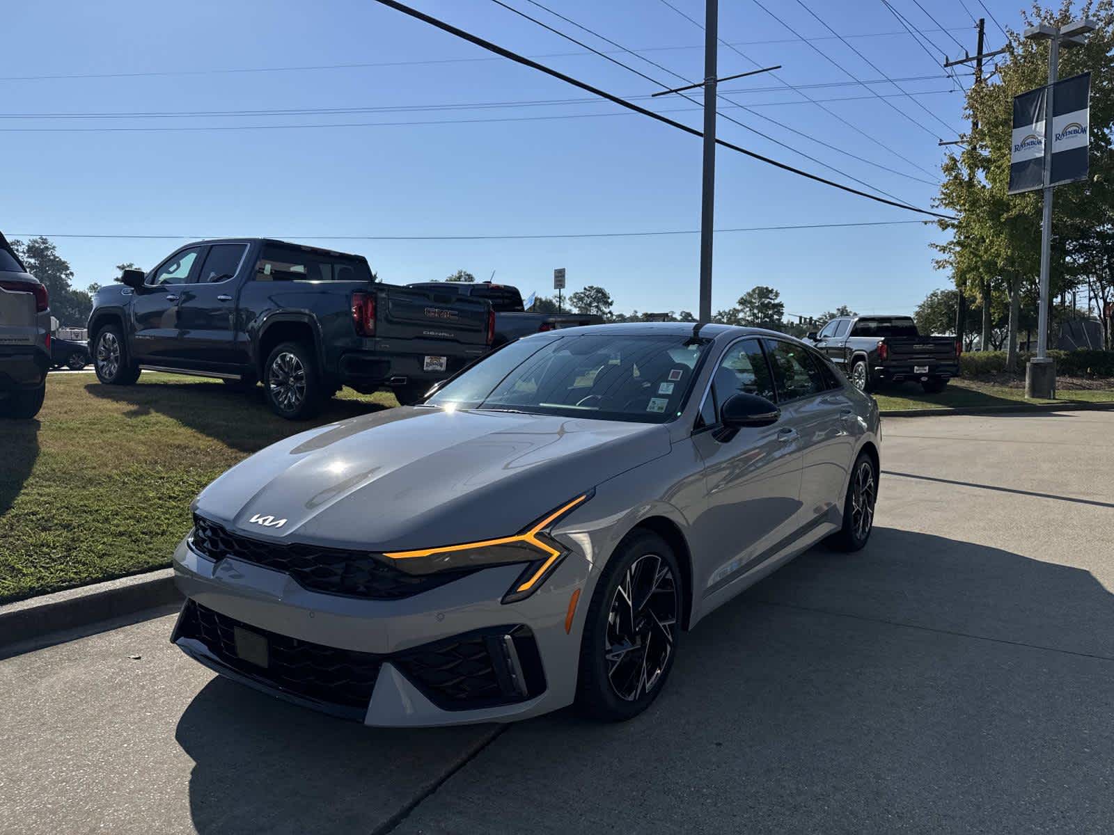 2025 Kia K5 GT-Line photo 3