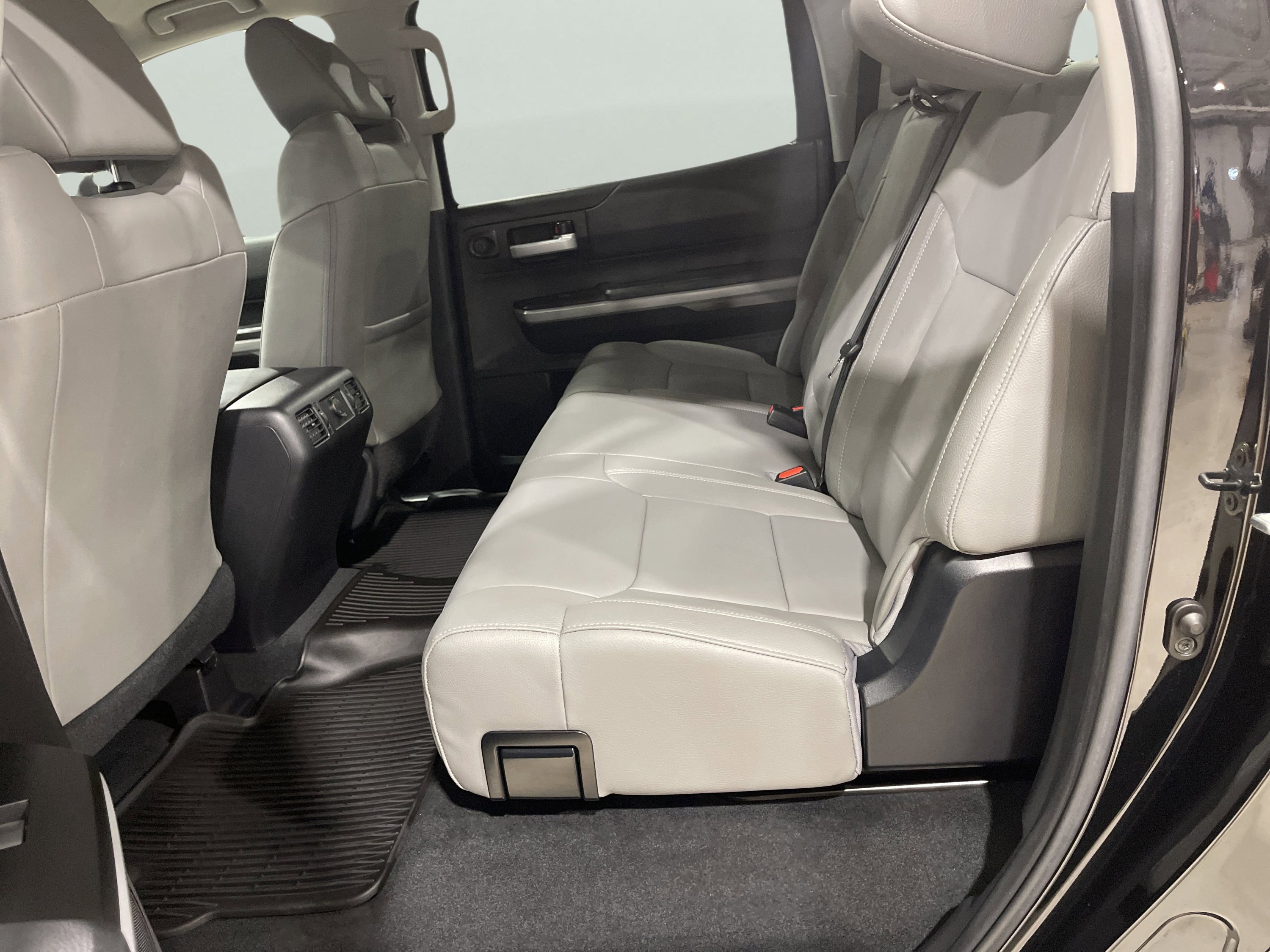 2021 Toyota Tundra SR5 Grade photo 11
