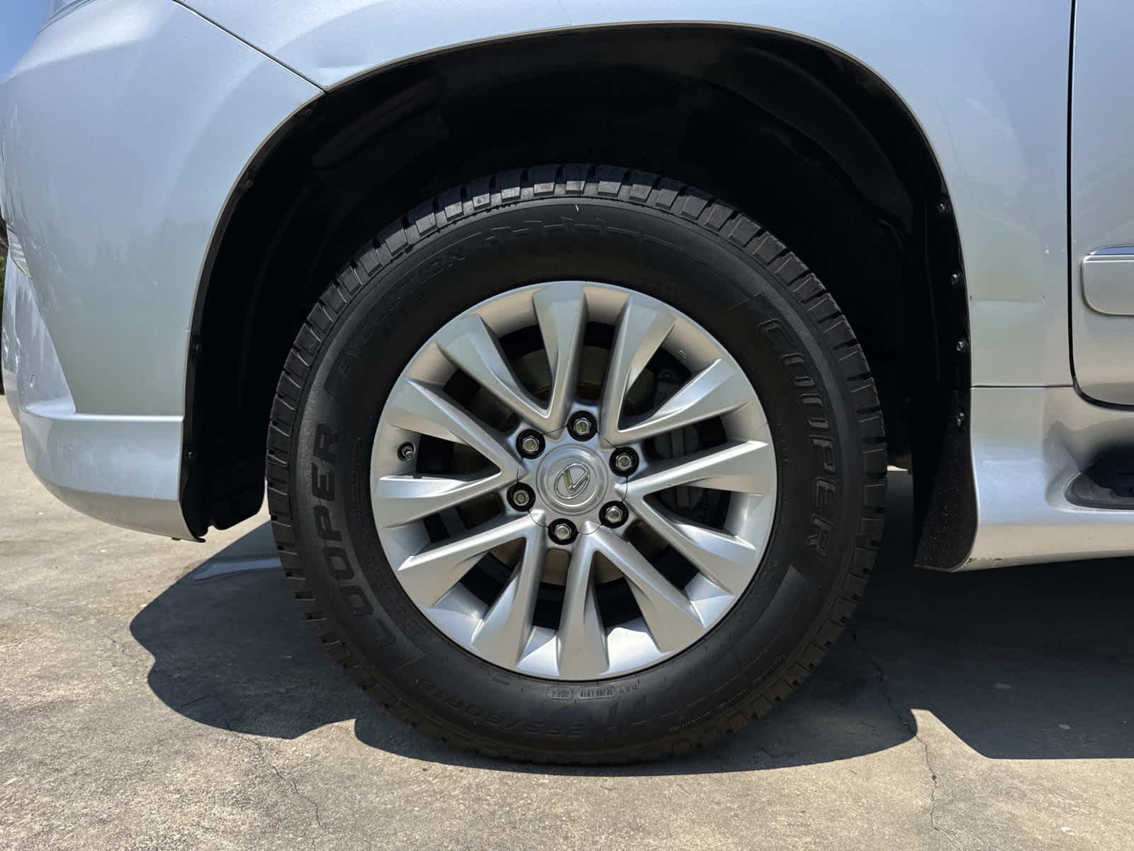 2018 Lexus GX 460 Premium photo 12