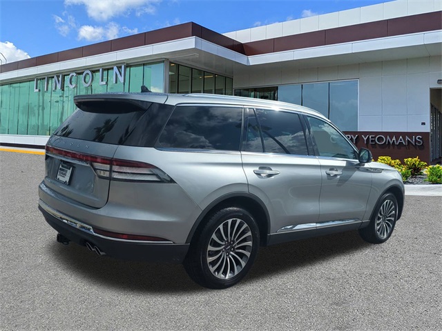 2023 Lincoln Aviator Standard photo 2
