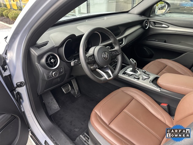 2024 Alfa Romeo Stelvio Ti photo 10