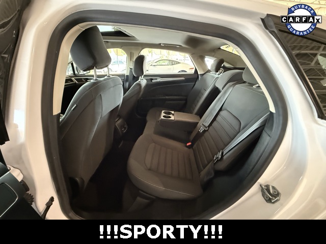 2020 Ford Fusion SE photo 15