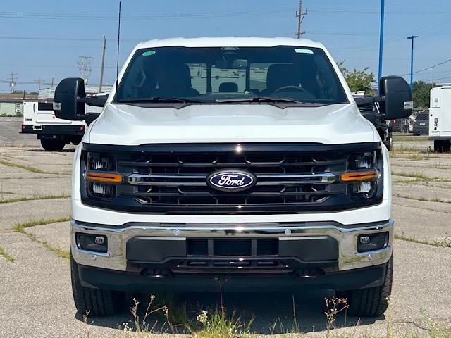 2025 Ford F-150 XLT photo 17