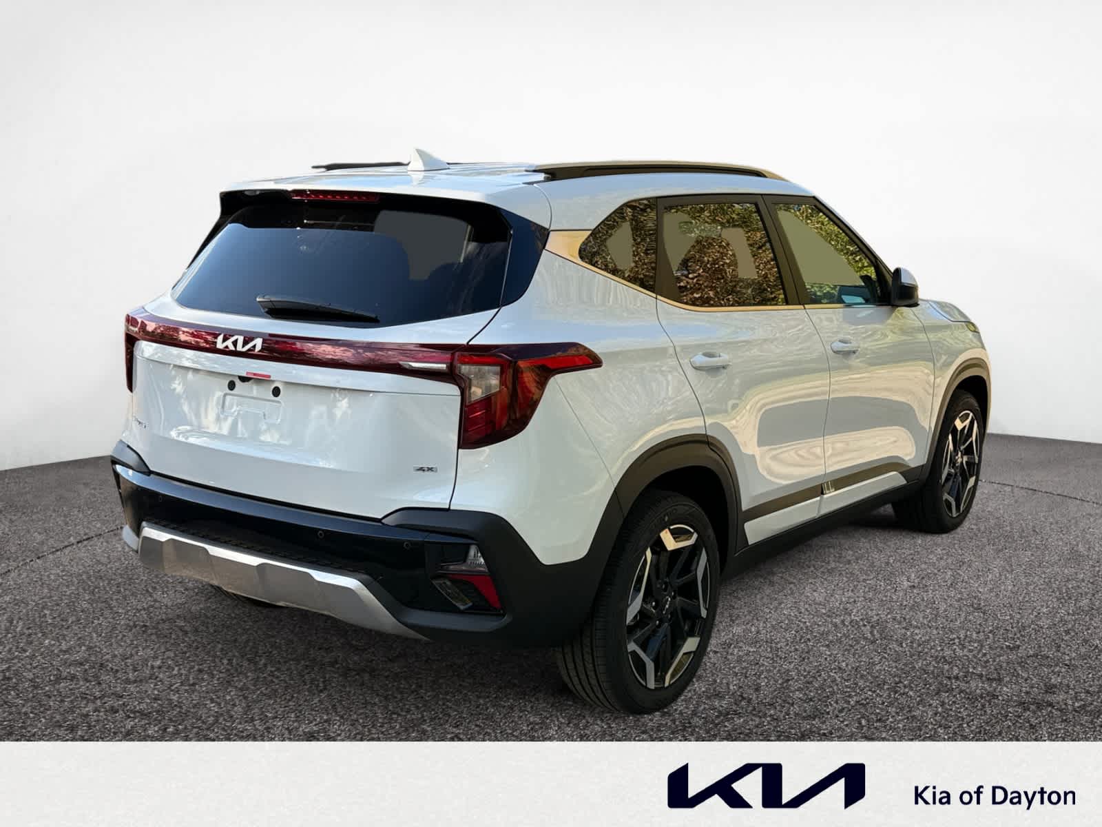 2026 Kia Seltos SX photo 4
