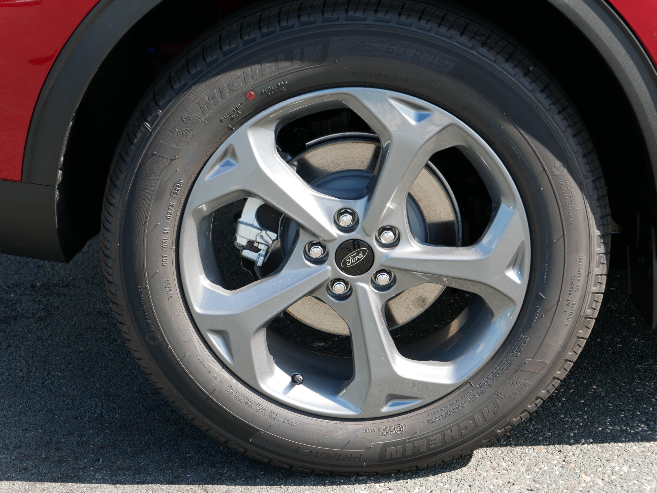 2025 Ford Escape ST-Line photo 3