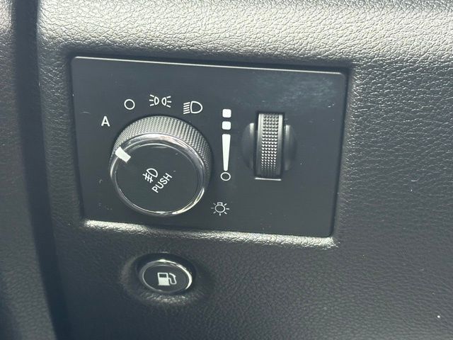 2022 Jeep Cherokee Limited photo 15