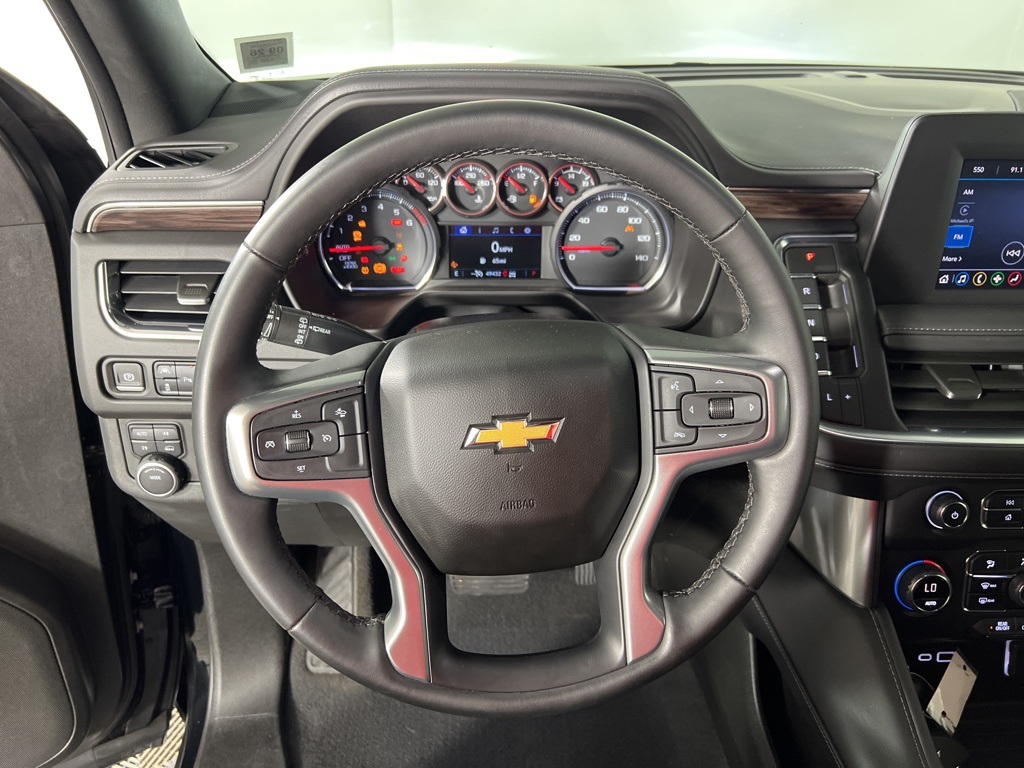 2023 Chevrolet Tahoe LS photo 4