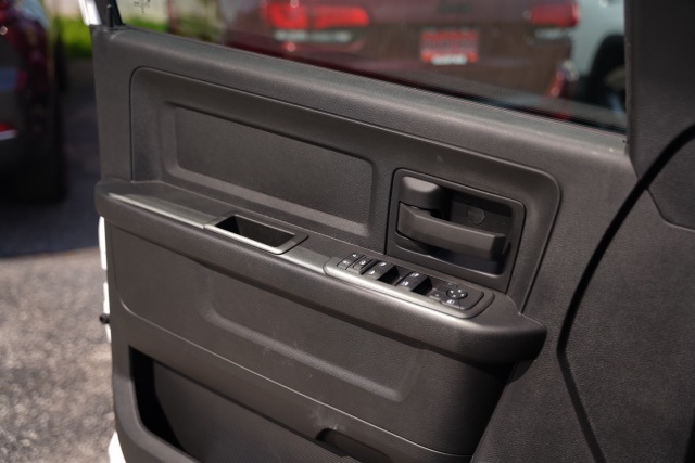 2025 Ram 3500 Tradesman photo 18