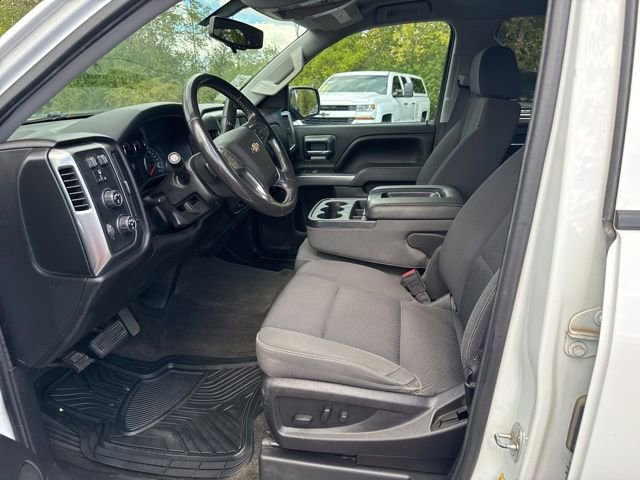 2017 Chevrolet Silverado 1500 LT photo 9
