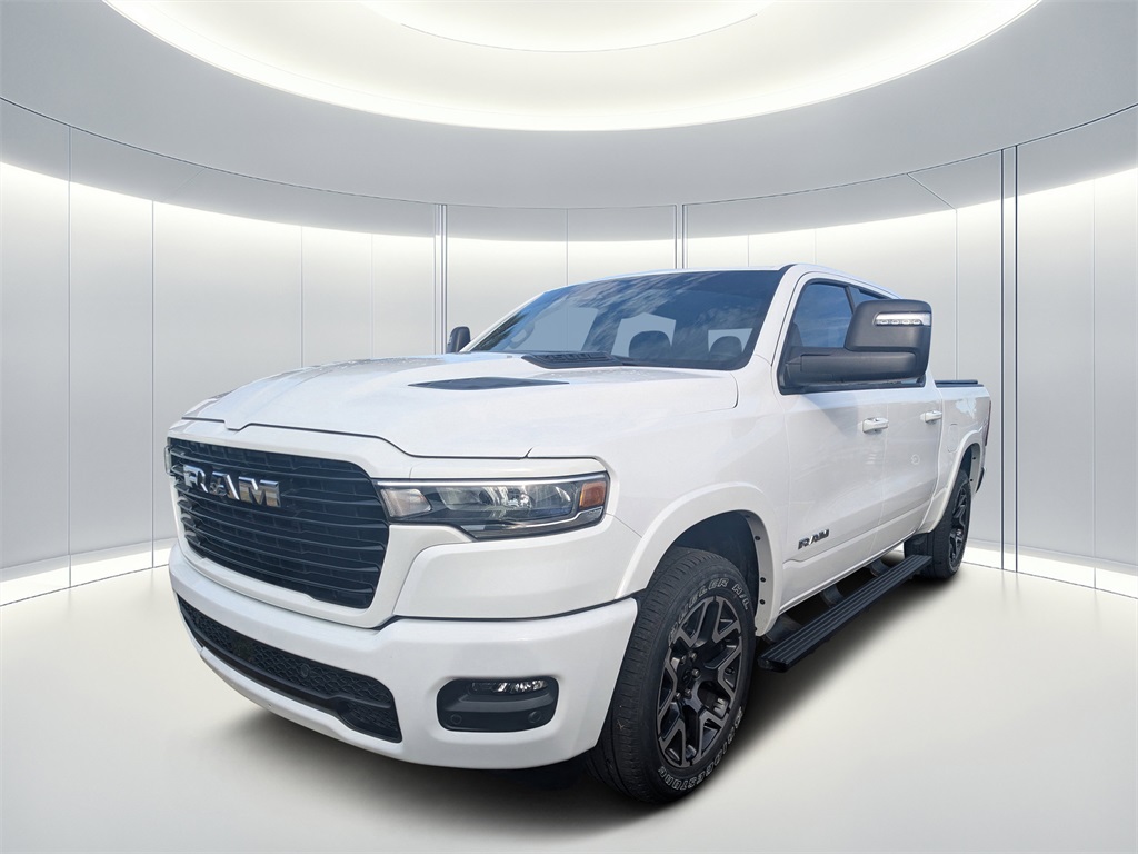 2025 Ram 1500 Laramie photo 2
