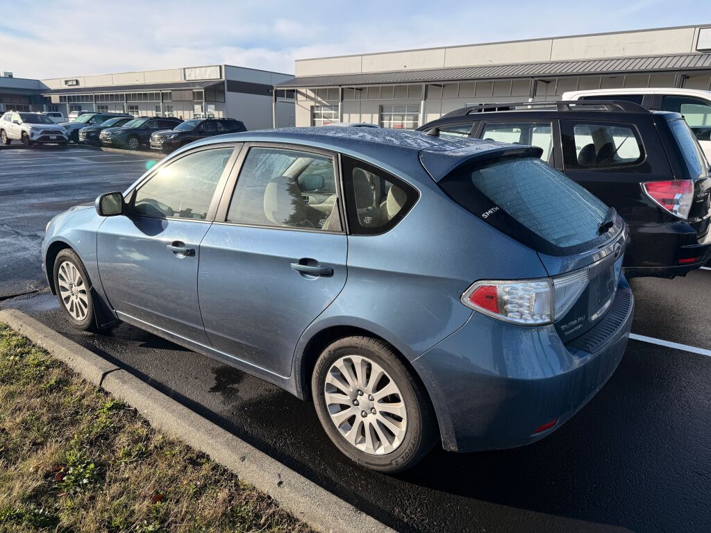 2010 Subaru Impreza 2.5i Premium photo 3