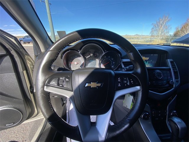 2014 Chevrolet Cruze Diesel photo 3