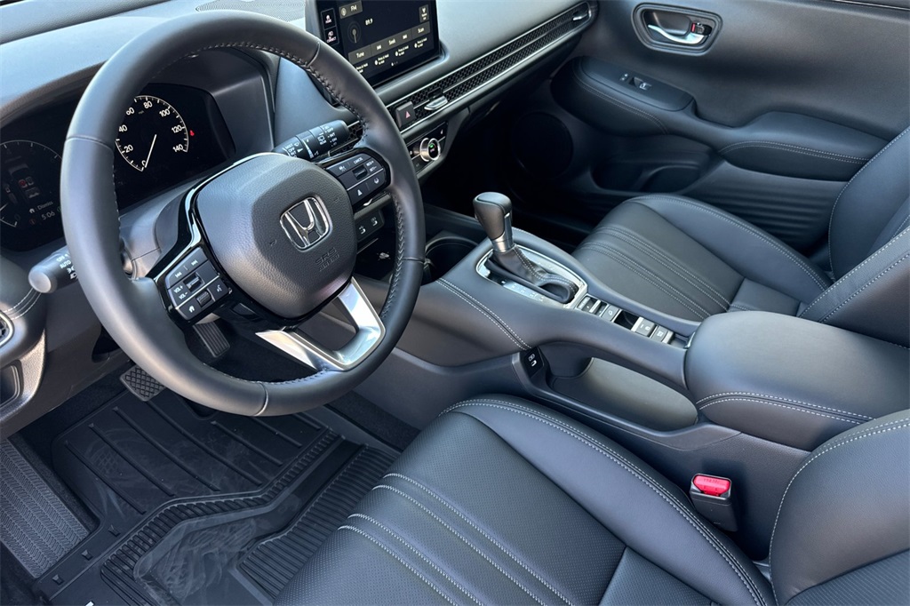 2026 Honda HR-V EX-L photo 10