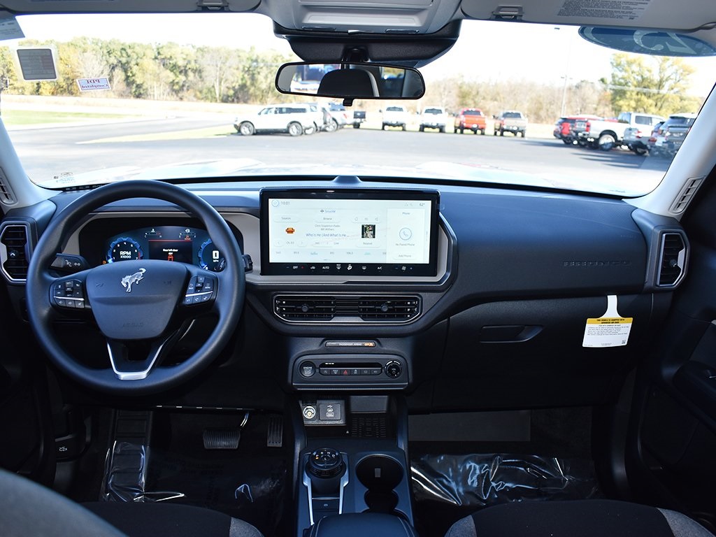 2025 Ford Bronco Sport Big Bend photo 3