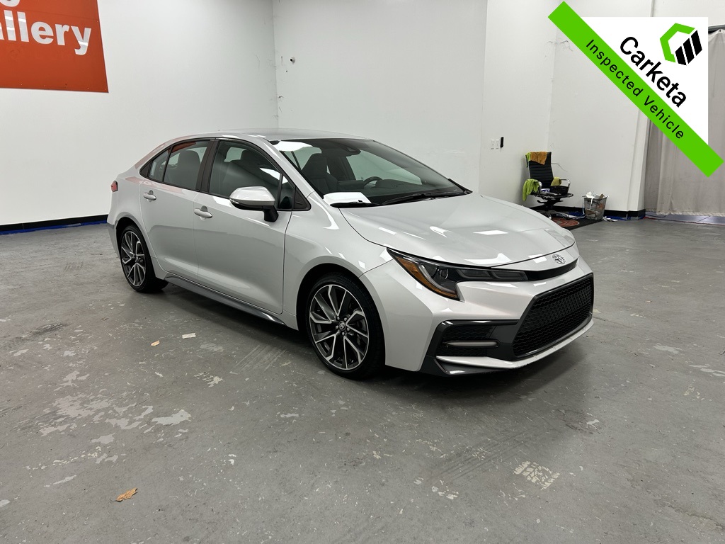 2022 Toyota Corolla SE's photo