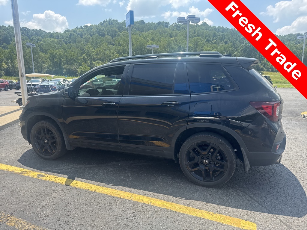 2024 Honda Passport Black Edition photo 4