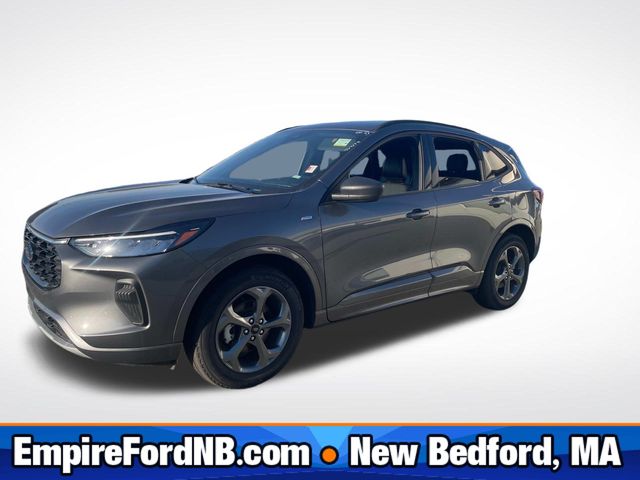 Pre-Owned 2023 Ford Escape ST-Line