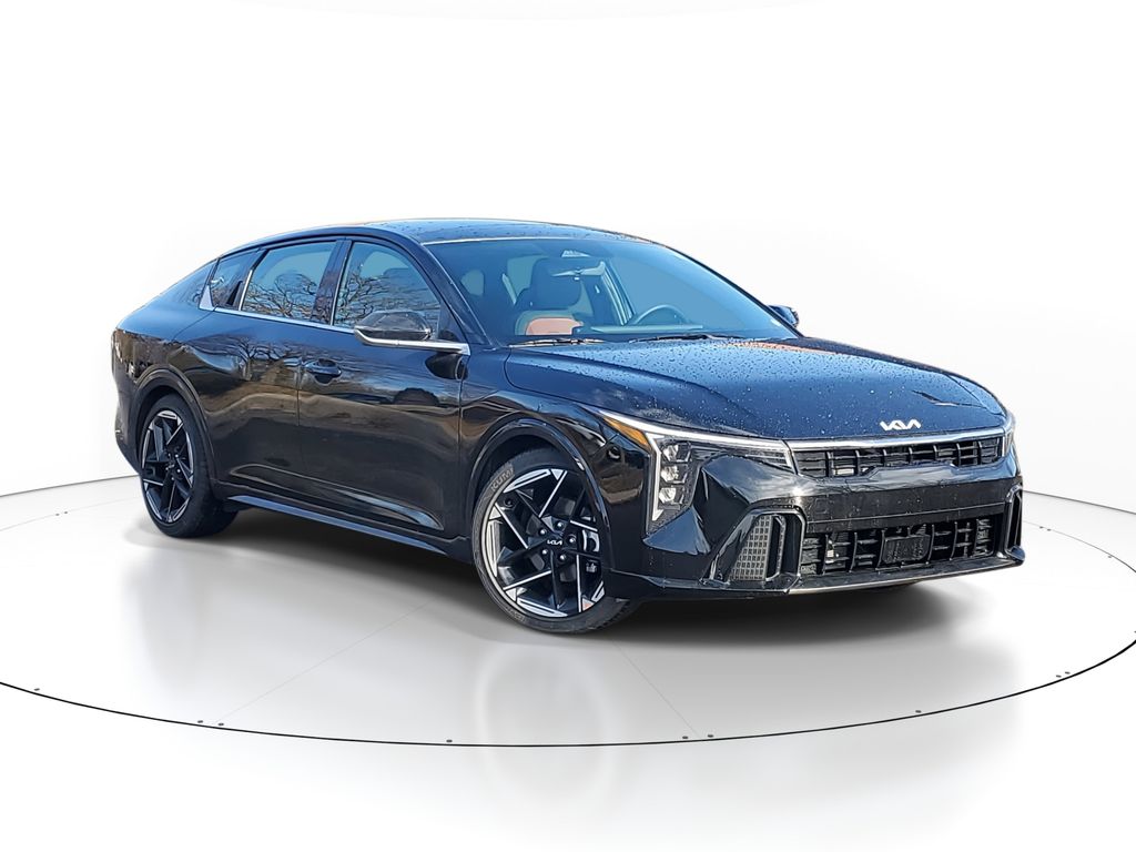 2026 Kia K4 GT-Line's photo