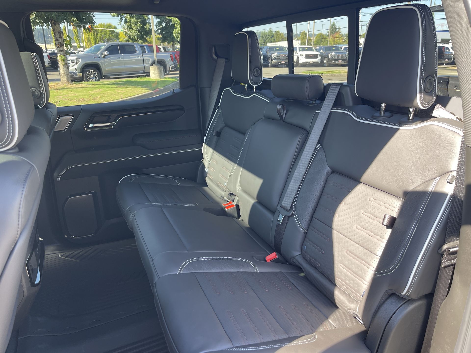 2026 Gmc Sierra 1500 AT4X photo 24