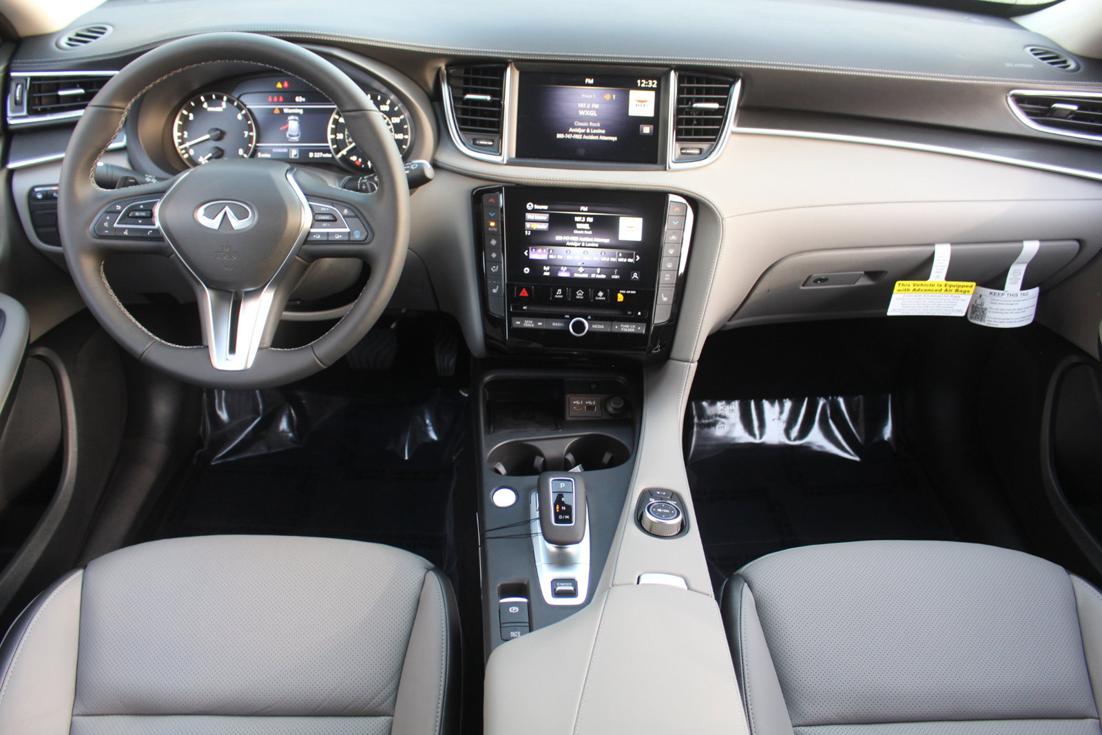 2025 Infiniti QX50 Luxe photo 15