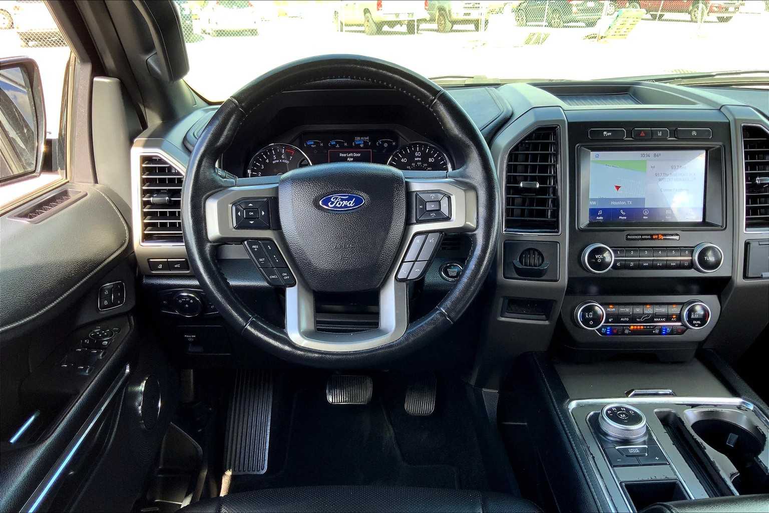 2021 Ford Expedition XLT photo 5