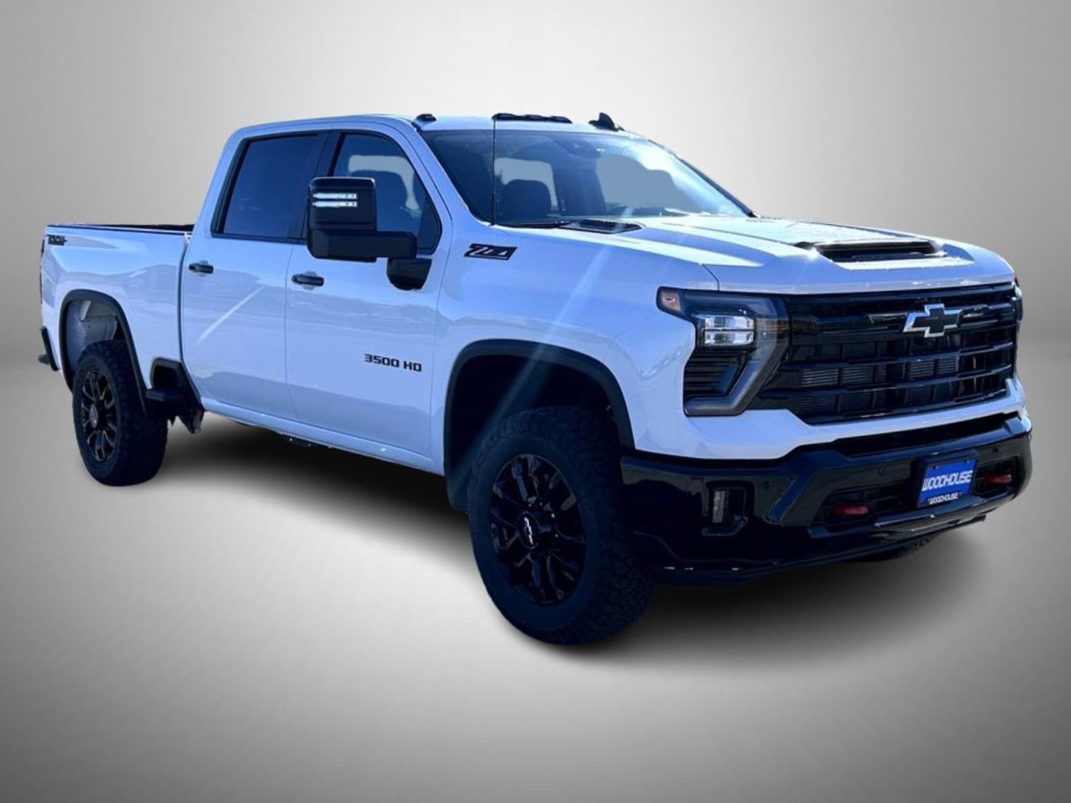 2026 Chevrolet Silverado 3500HD LT photo 2