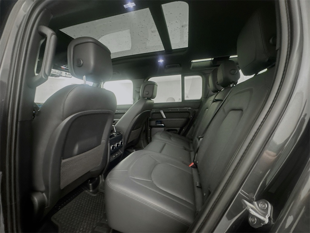 2023 Land Rover Defender 110 Carpathian Edition photo 24