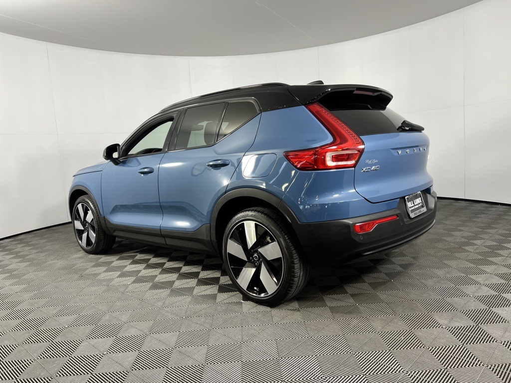 2023 Volvo XC40 Recharge Ultimate photo 7