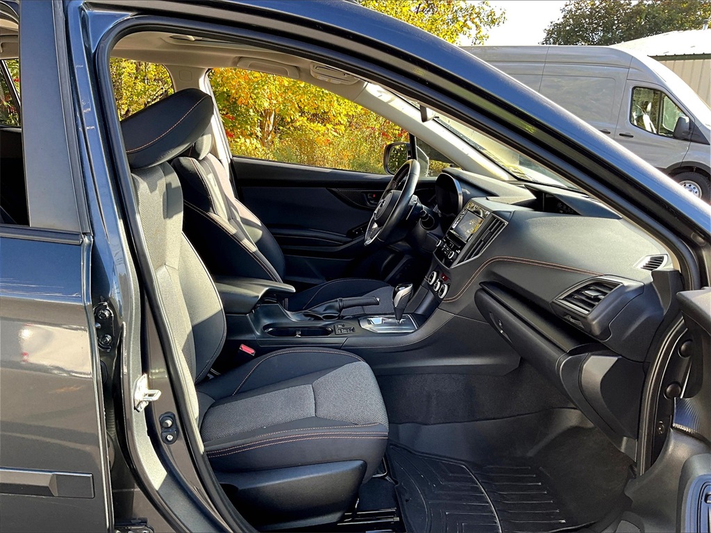 2021 Subaru Crosstrek Premium photo 14