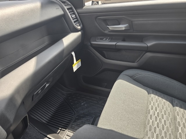 2026 Ram 1500 Tradesman photo 12