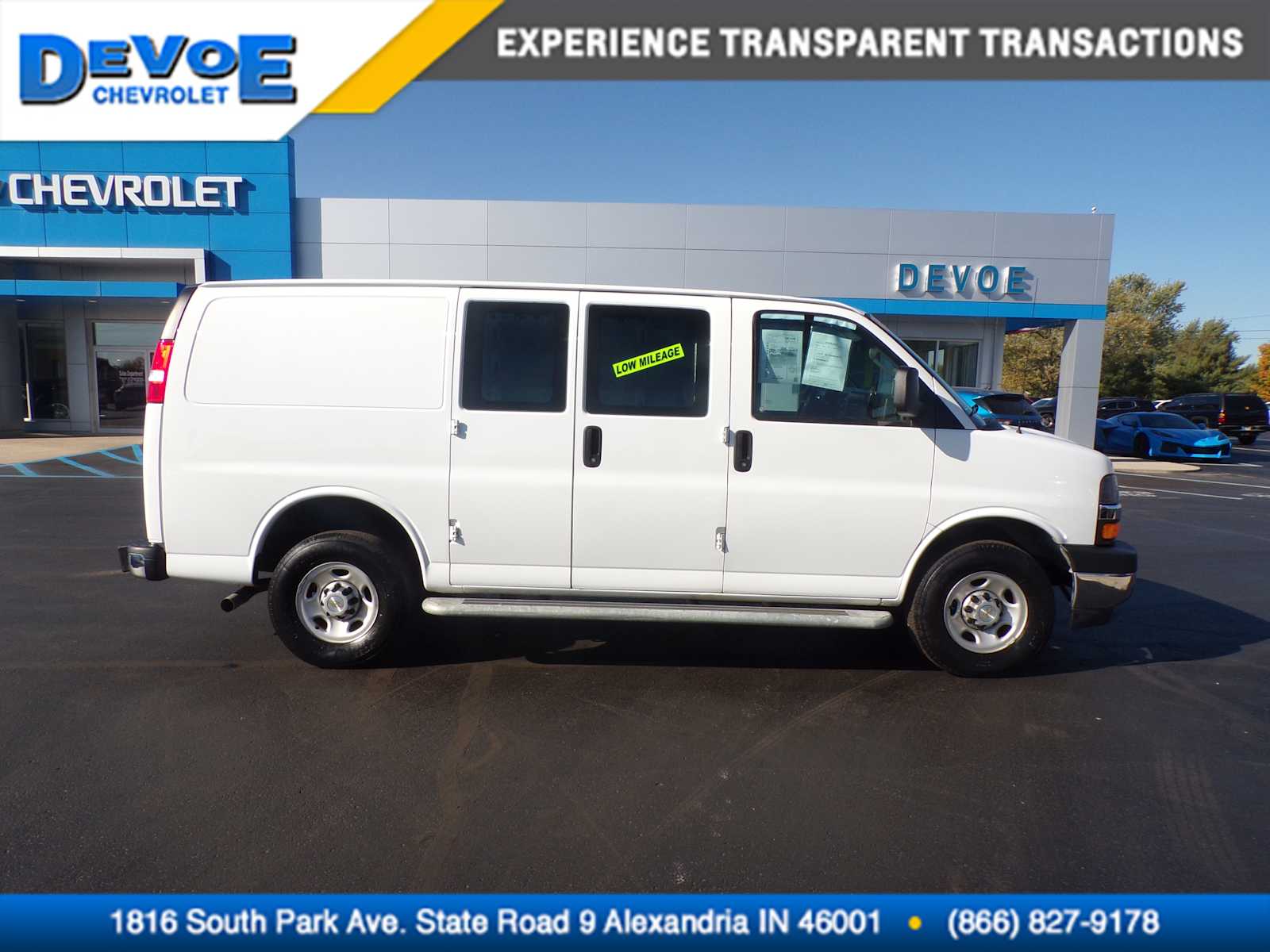 2024 Chevrolet Express Cargo Work Van's photo