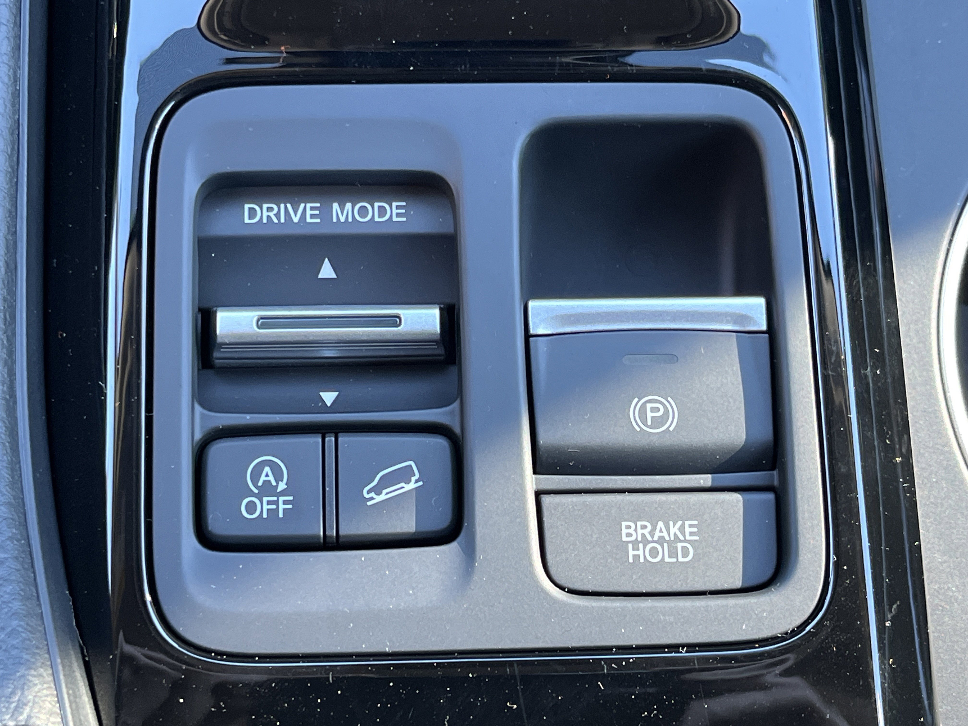 2025 Honda Pilot Touring photo 2