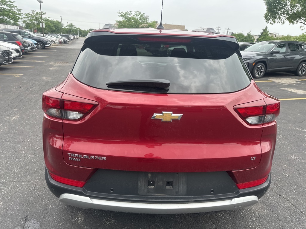 2021 Chevrolet Trailblazer LT photo 3