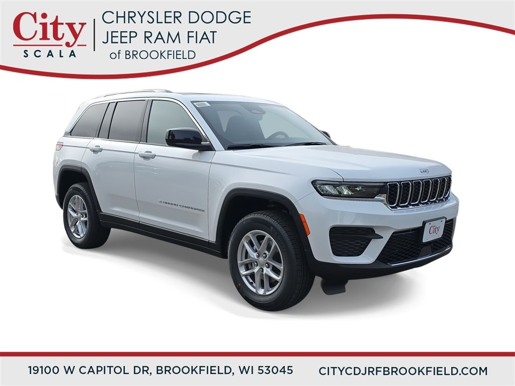 2025 Jeep Grand Cherokee Laredo's photo