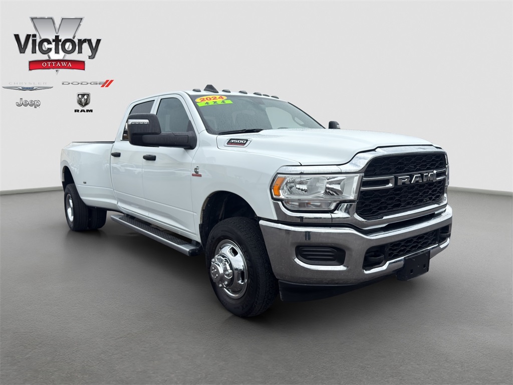 2024 Ram 3500 Tradesman photo 8