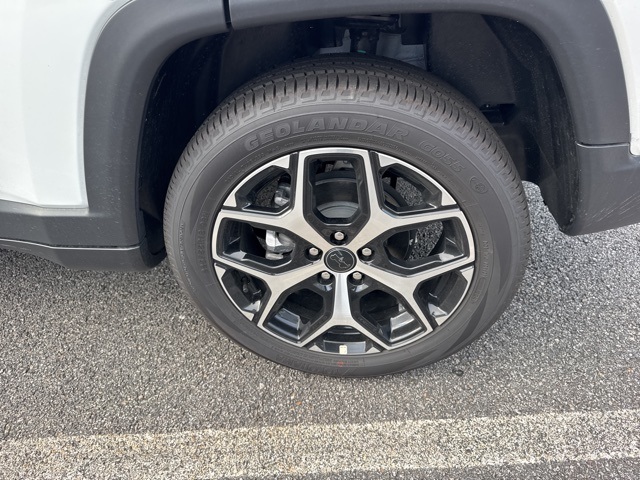 2025 Jeep Compass Limited photo 3