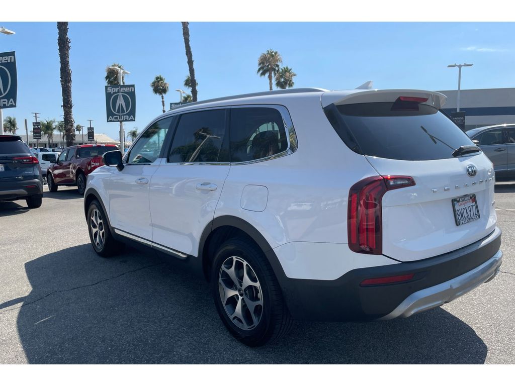 2021 Kia Telluride EX photo 3
