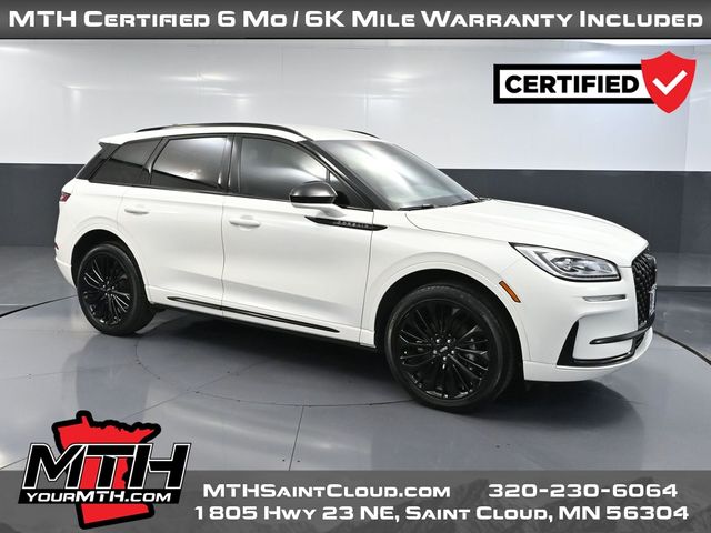 2023 Lincoln Corsair Reserve's photo